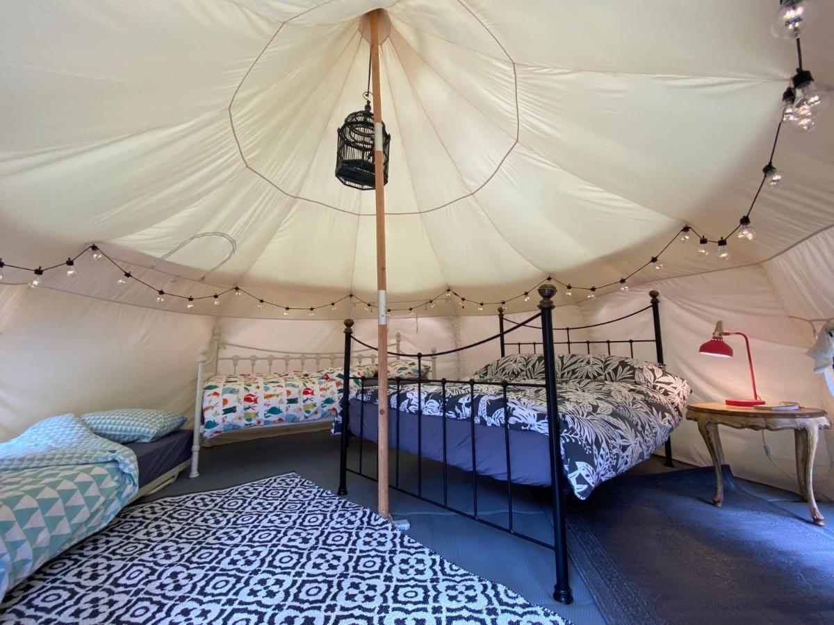 Secret Garden Glamping Hotel Lymington Exterior foto